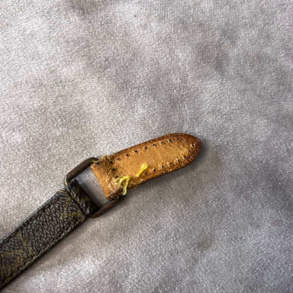 Louis Vuitton Amazone Vintage Strap Buckle Piece Replacement z63 - Picture 5 of 11